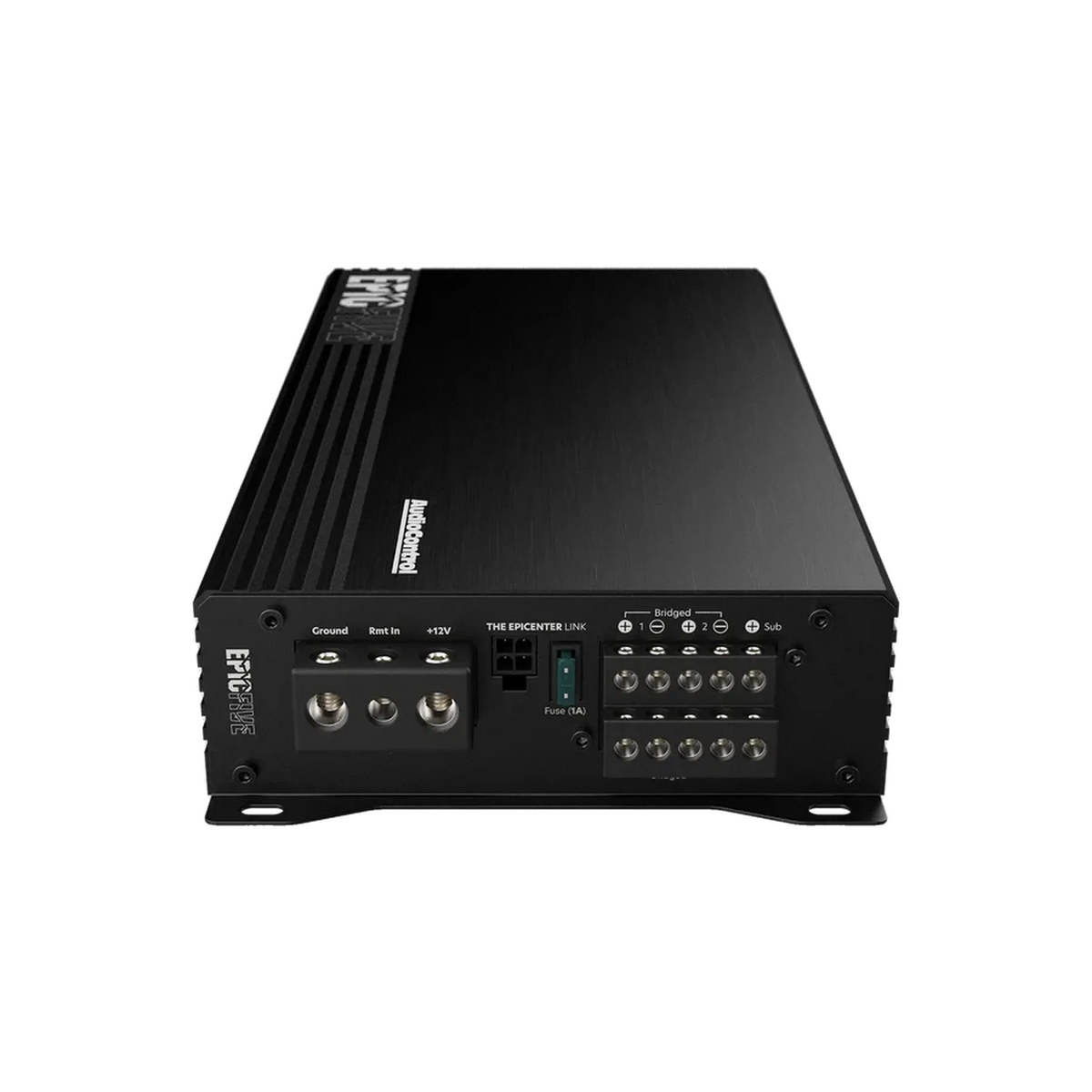 Amplificateur Audiocontrol EPICFIVE noir à 5 canaux, avec ports de connexion et cadrans de commande en façade, sur fond blanc.
