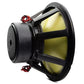 De DD Audio Power Tuned 9921b is een grote zwart met gele 21 subwoofer met een stevig metalen frame, ferrietmagneet en rode bedrading.