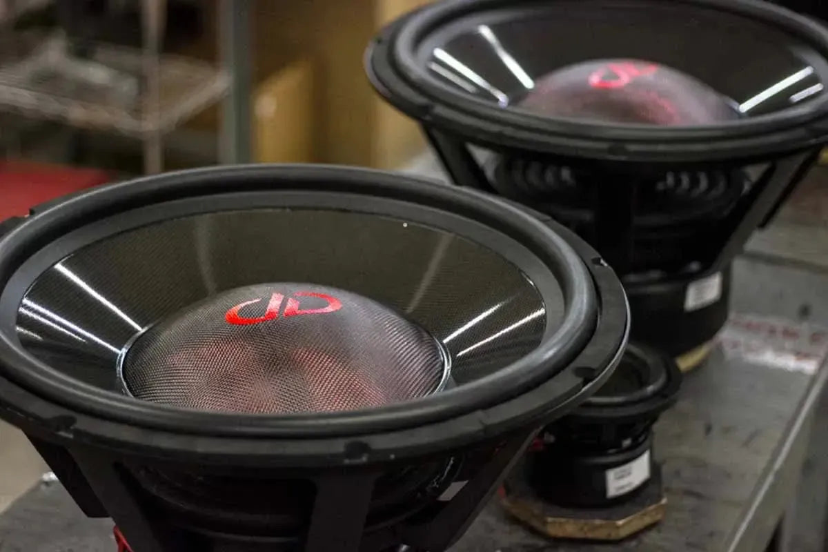 dd-custom-colors-made-in-usa-subwoofers-116-8e9b092d_1
