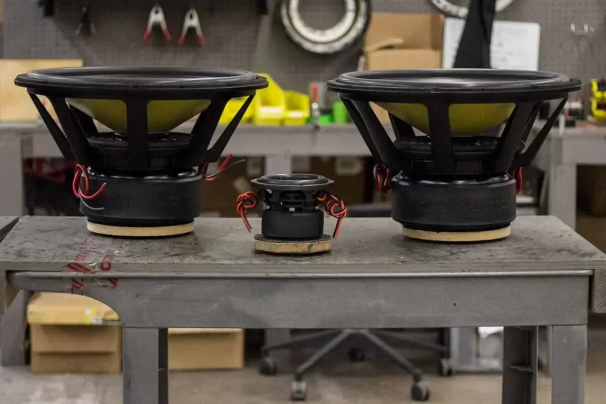 dd-custom-colors-made-in-usa-subwoofers-118-5f74845e_2