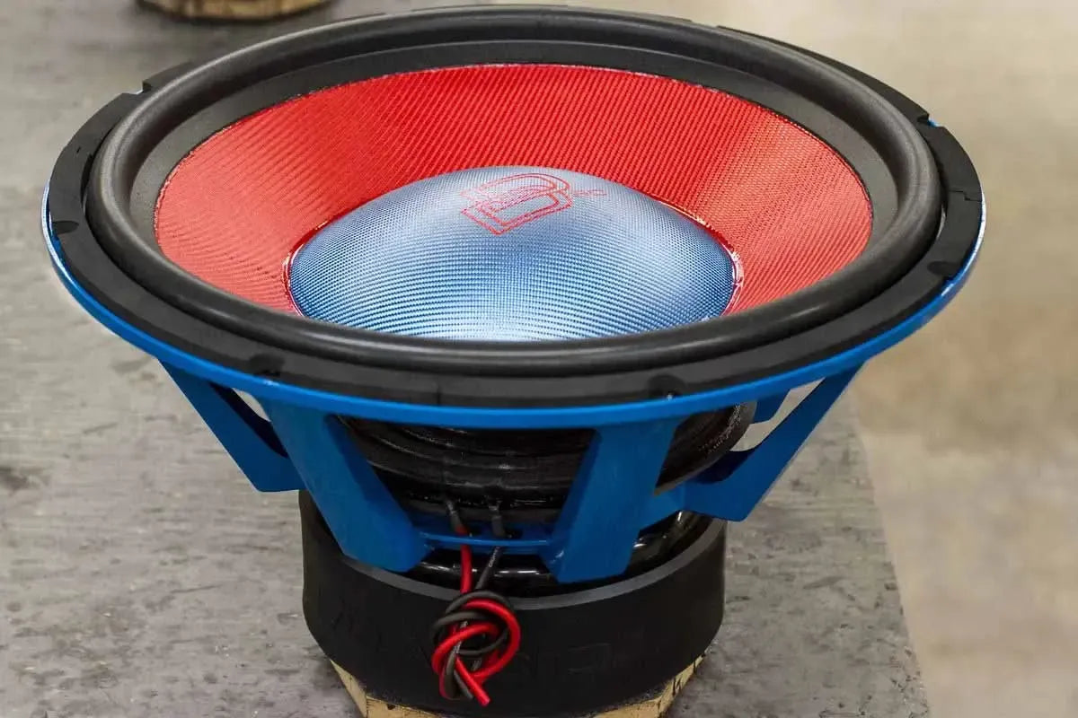 dd-custom-colors-made-in-usa-subwoofers-37-d8c3471f_2