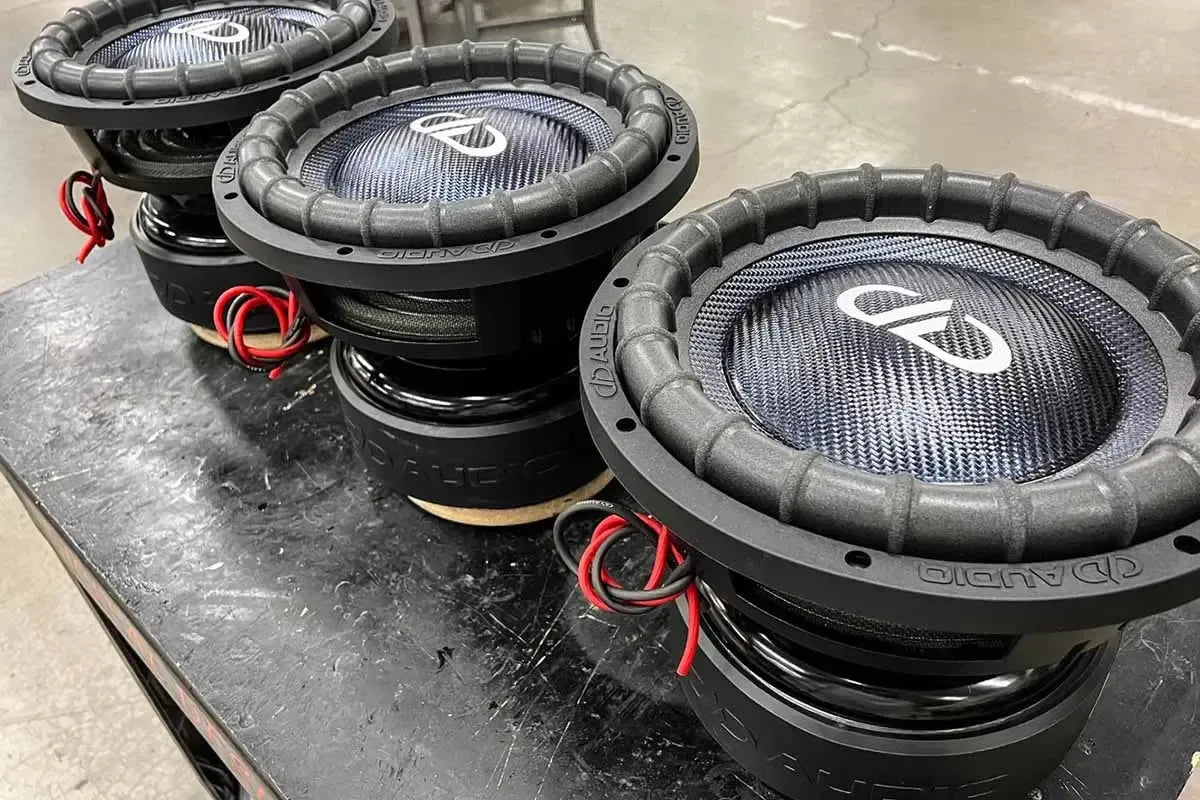 dd-custom-colors-made-in-usa-subwoofers-5-b4e166bf_2