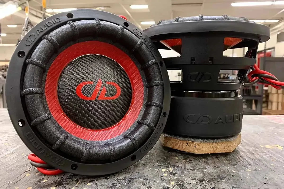 dd-custom-colors-made-in-usa-subwoofers-76-21fed43e_1