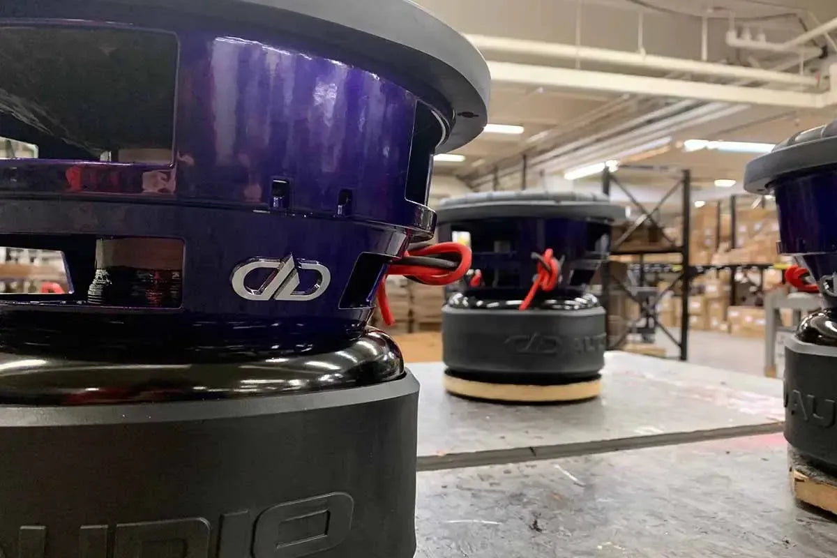 dd-custom-colors-made-in-usa-subwoofers-79-4d289a48_1