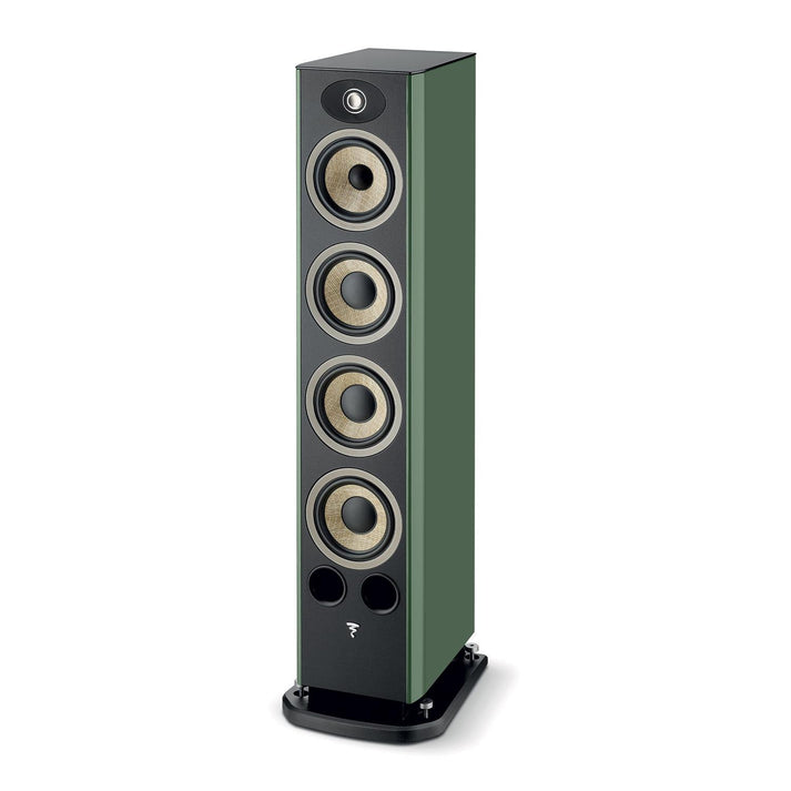 Il Focal ARIA EVO X N°3 è un diffusore Hi-Fi alto e rettangolare, di colore verde e nero, con cinque altoparlanti rotondi e due porte circolari vicino alla base.