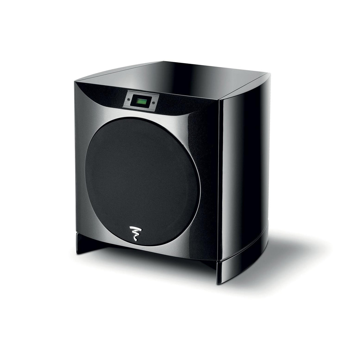 De Focal Sopra SW1000 is een gestroomlijnde zwarte actieve subwoofer met een luidspreker aan de voorkant, een digitaal display aan de bovenkant en een glanzende afwerking, afgebeeld op een witte achtergrond.