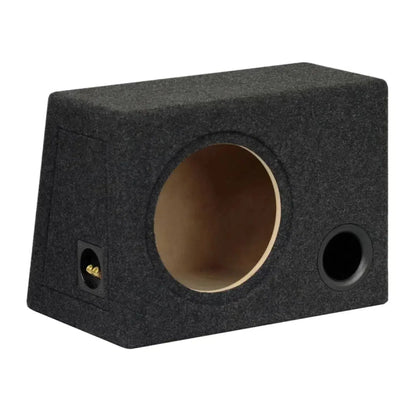Il Masori B1035 è un box per subwoofer in MDF nero da 10 con moquette, volume di 35L, porta circolare e coppa terminale per facilitare il cablaggio.