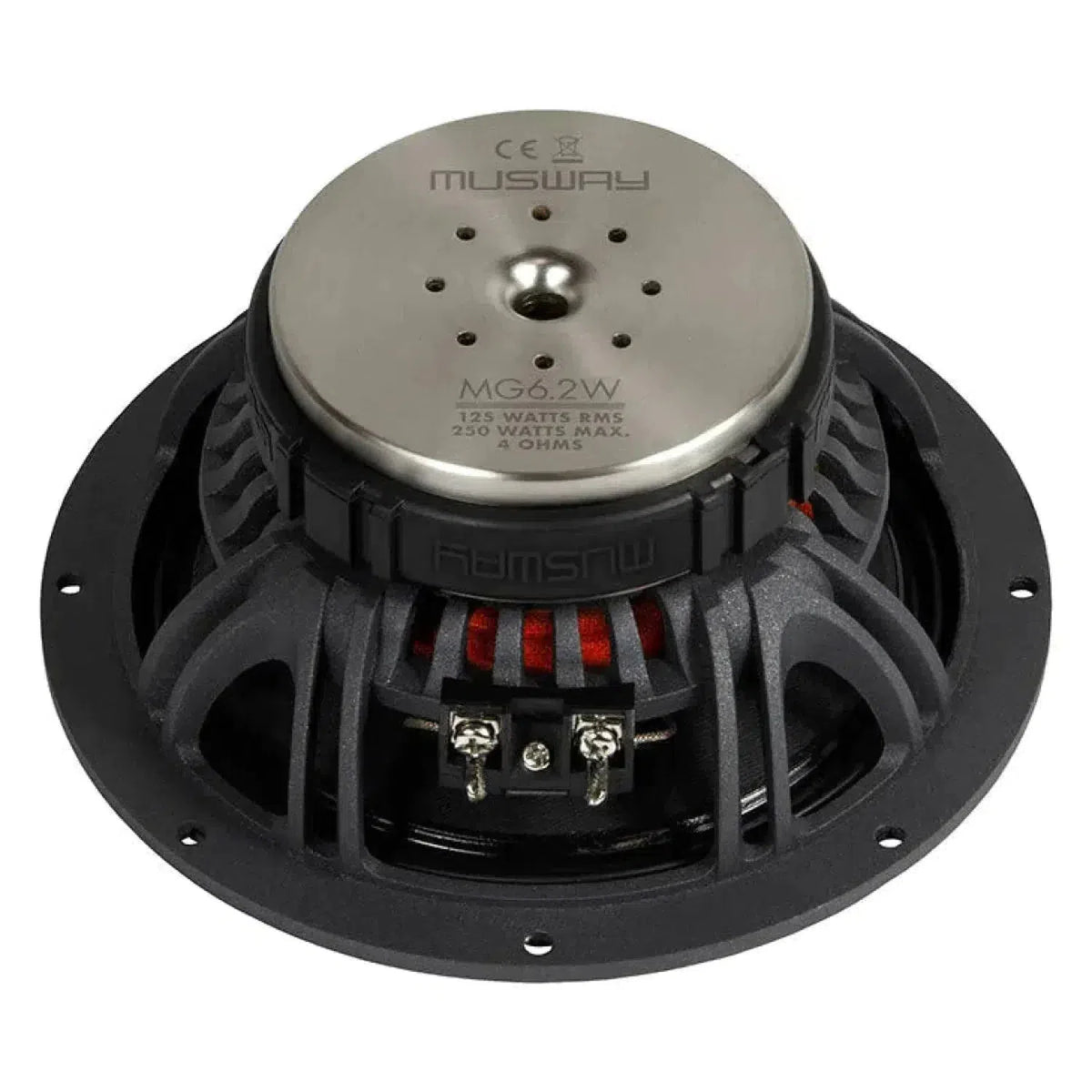 Een Musway MG6.2C 6,5-inch autoradio luidspreker gezien vanaf de achterkant, met het metalen magneetdeksel en de bedradingsterminals.