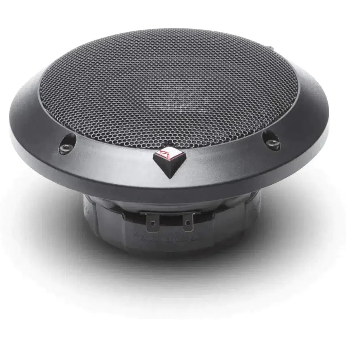 Il Rockford Fosgate Power T152-S è un diffusore audio per auto rotondo di colore nero con griglia a rete, tre viti di montaggio e un logo centrale bianco e rosso.