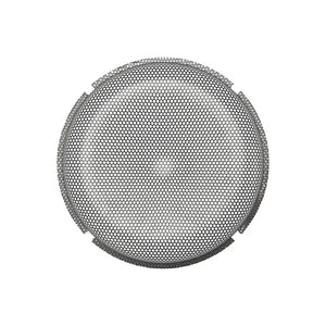 La Rockford Fosgate Punch P1G-12 est une grille ronde avec un motif en nid dabeille et quatre encoches, conçue pour les woofers de 12 pouces, représentée sur un fond blanc.